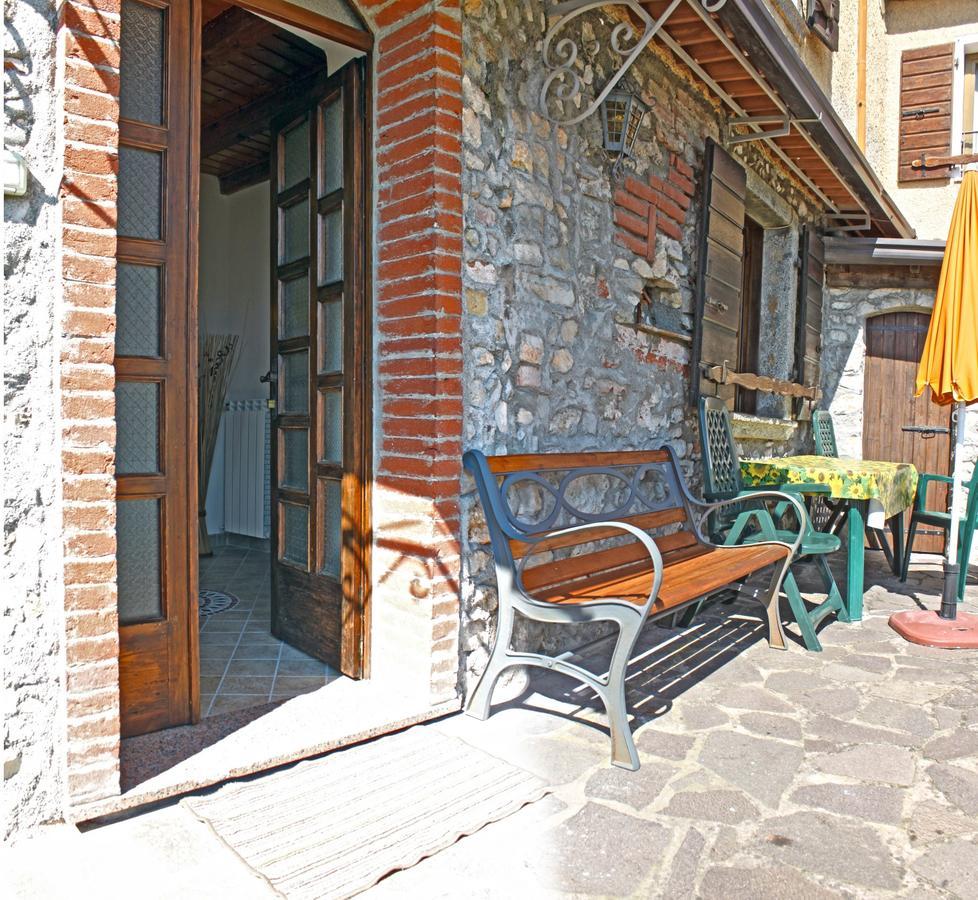 Appartamenti La Tartufaia Country House Pool And Relax By Gardadomusmea Tremosine Exterior photo